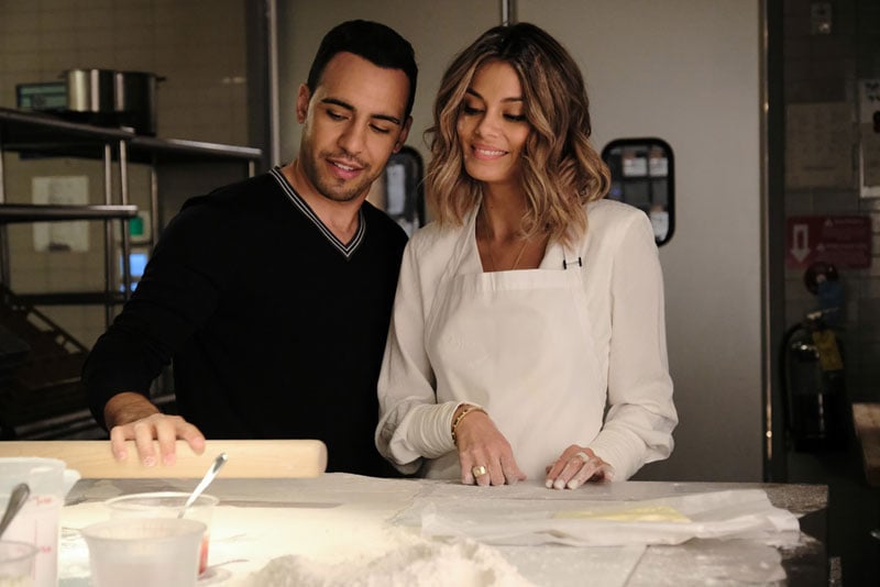 The Baker and The Beauty (2020) : Foto Nathalie Kelley, Victor Rasuk