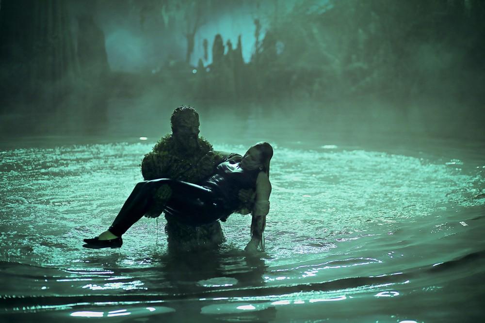 Swamp Thing (La cosa del pantano) : Foto Virginia Madsen, Derek Mears