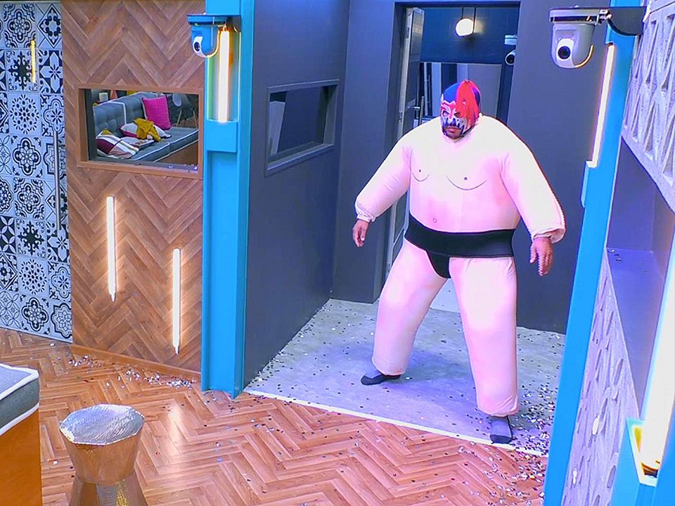 LOL: Last One Laughing : Cartel