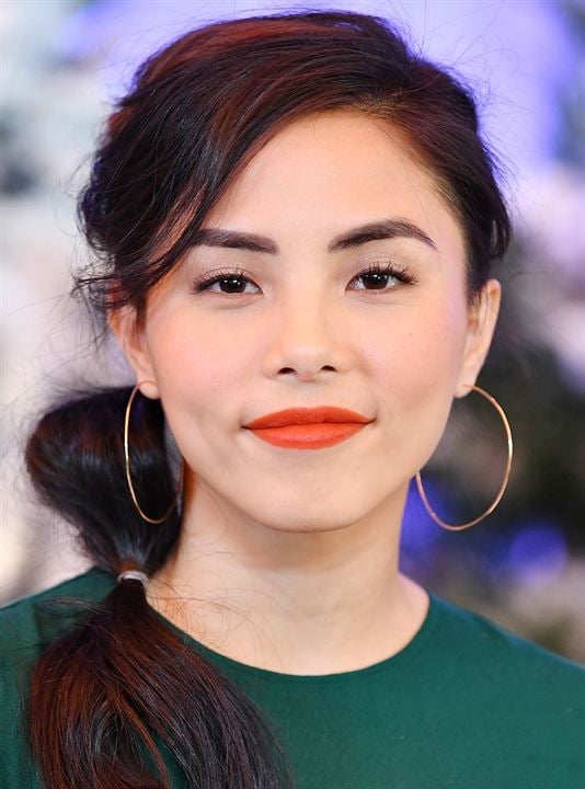 Cartel Anna Akana