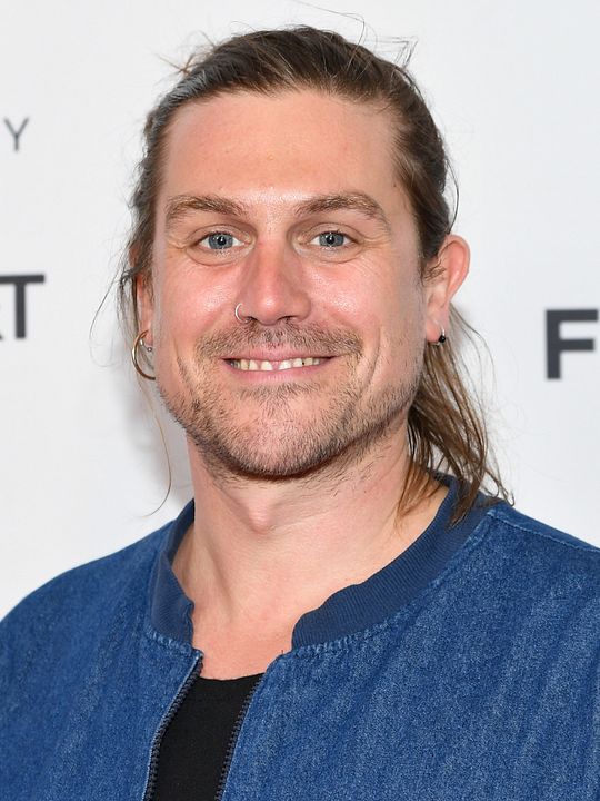 Cartel Tim Travers Hawkins