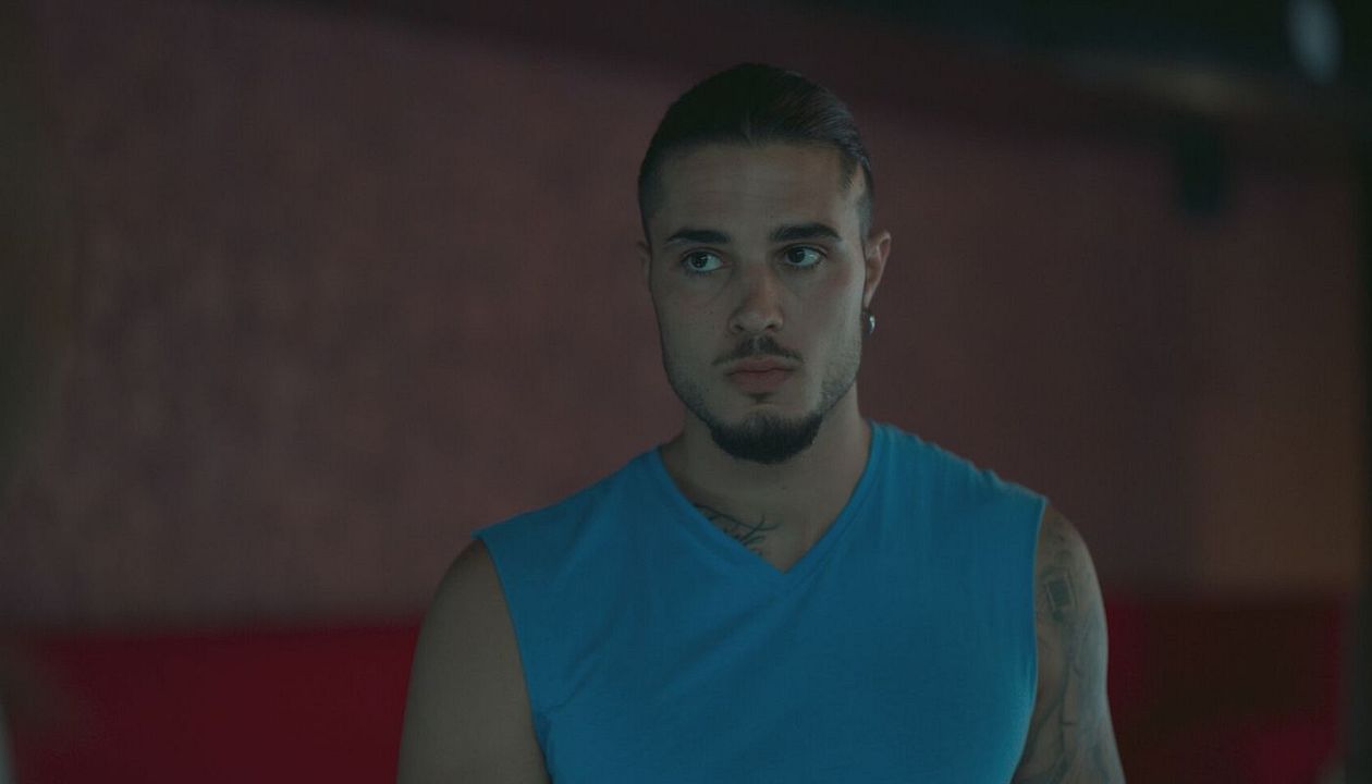 Toy Boy : Foto Carlo Costanzia Flores