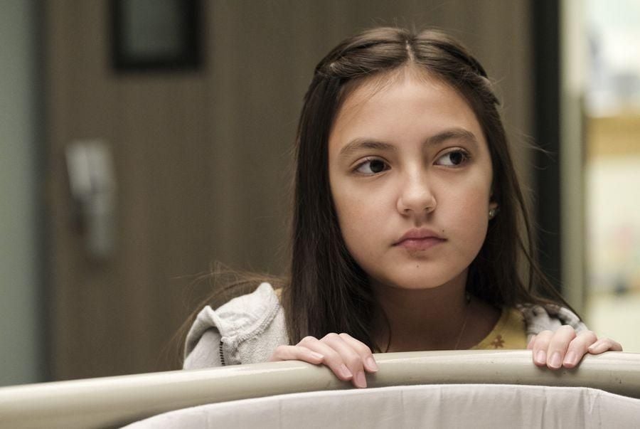 Party of Five : Foto Elle Paris Legaspi