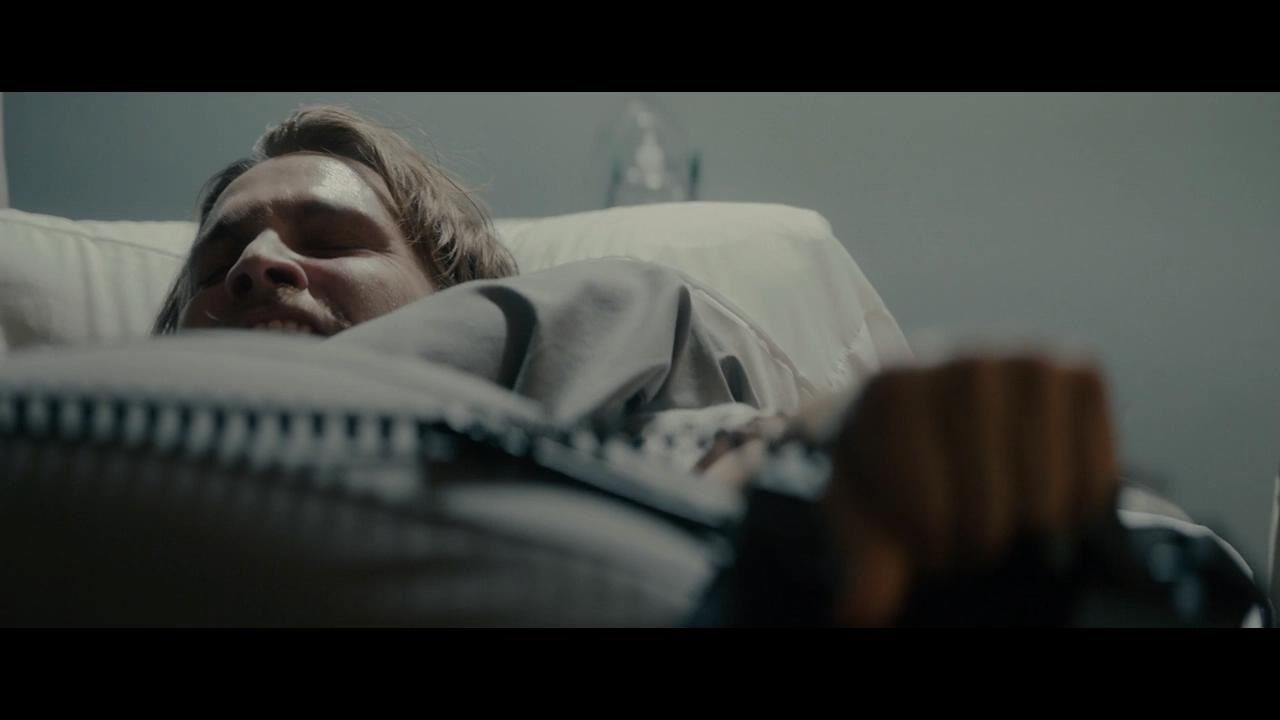 Into The Ashes : Foto