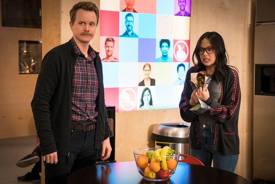 Mythic Quest: Banquete de cuervos : Foto Charlotte Nicdao, David Hornsby