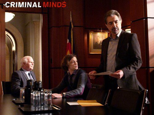 Mentes criminales : Cartel