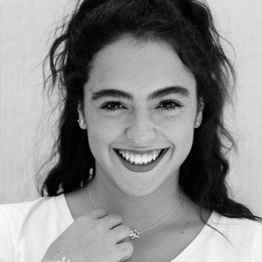 Cartel Patricia Maqueo