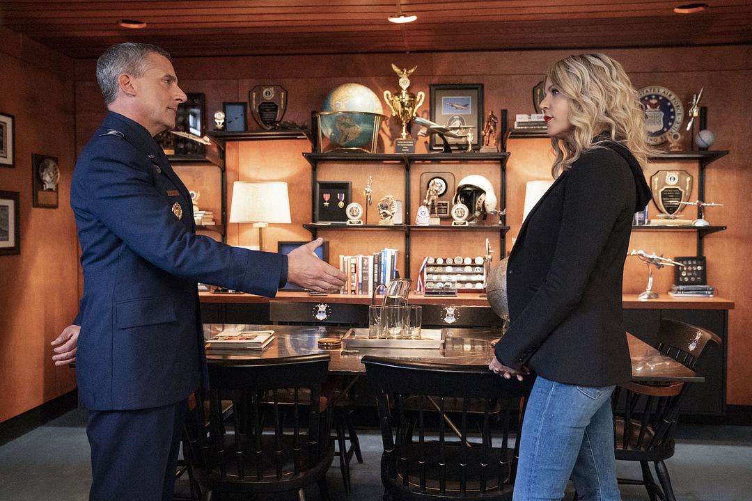 Space Force : Foto Steve Carell, Kaitlin Olson