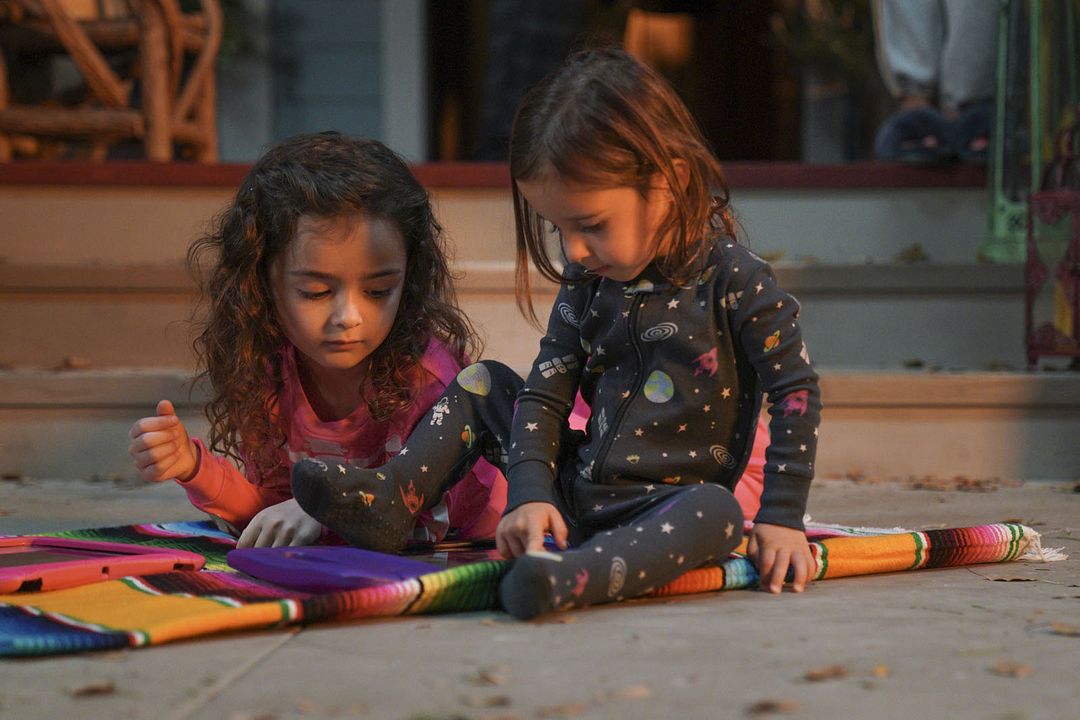 United We Fall : Foto