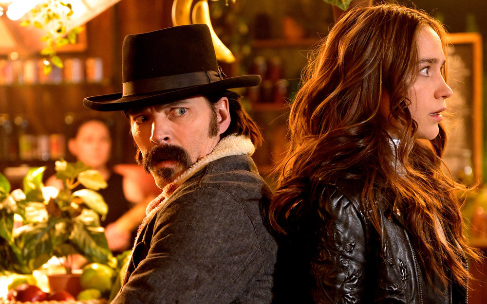 Wynonna Earp : Foto Tim Rozon, Melanie Scrofano