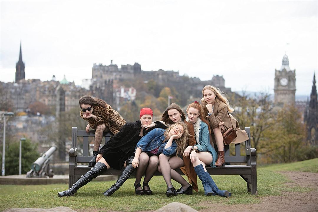 Foto Tallulah Greive, Rona Morison, Abigail Lawrie, Sally Messham, Marli Siu, Eve Austin