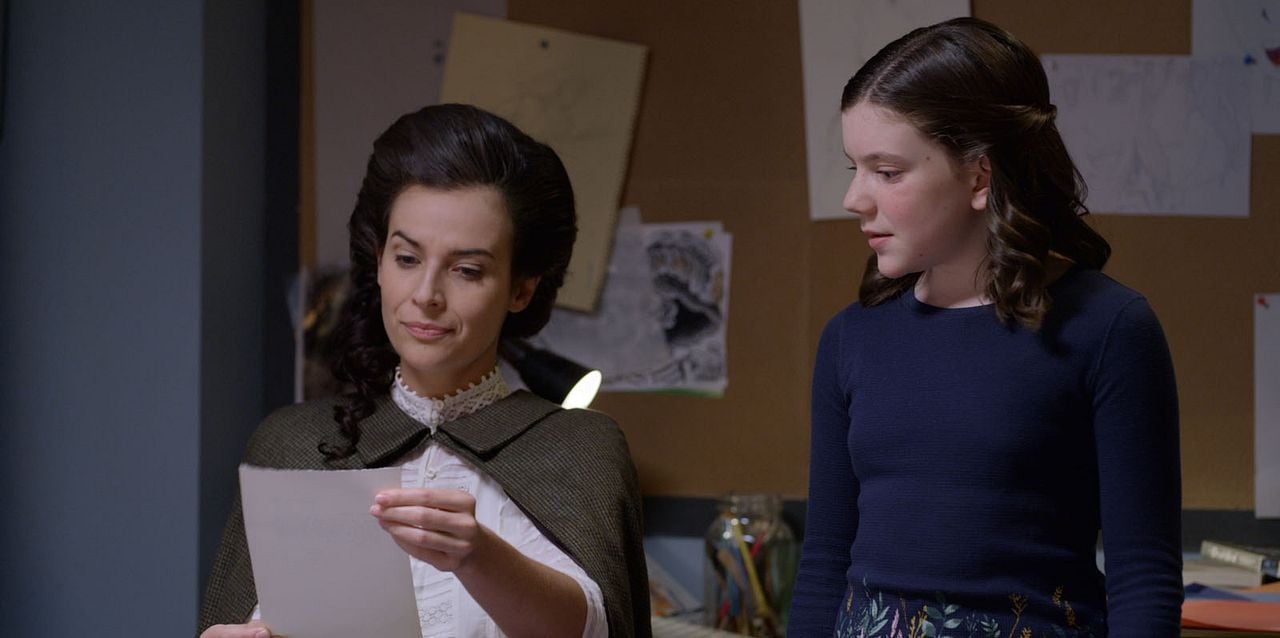 El escritor fantasma : Foto Hannah Levinson, Camilla Arfwedson