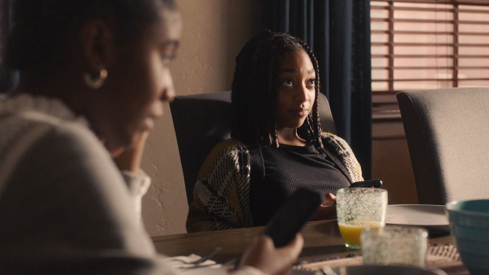 This is Us : Foto Eris Baker, Lyric Ross