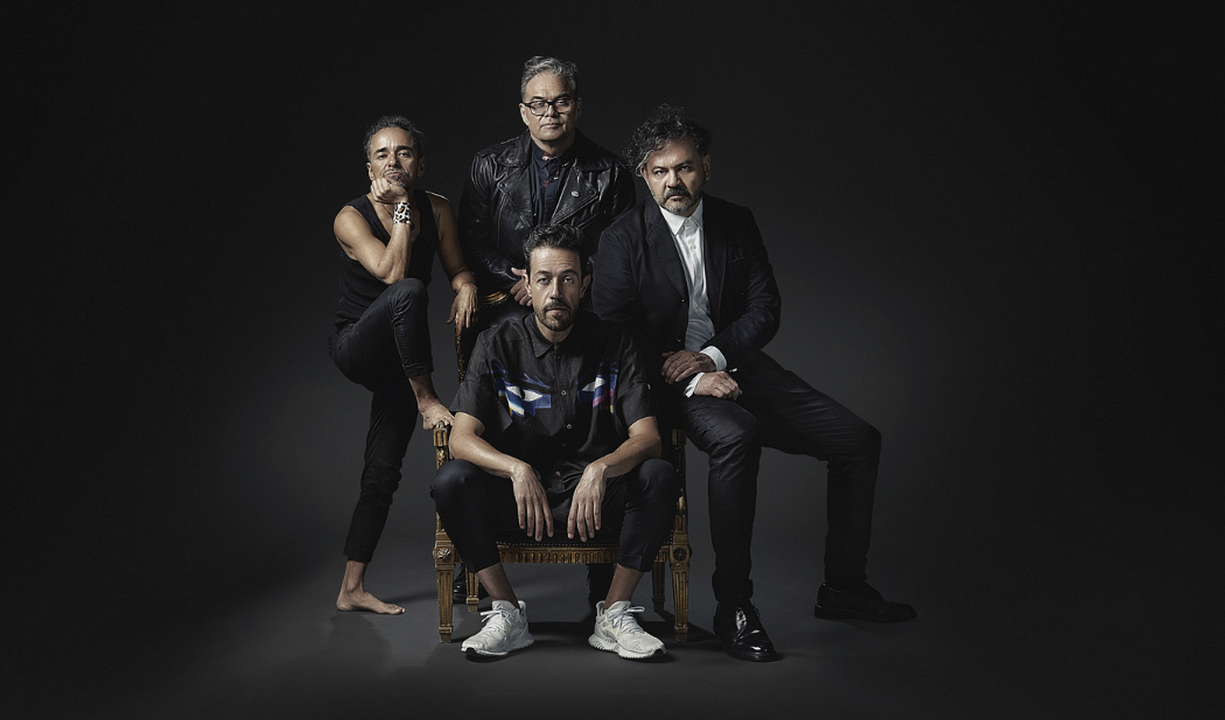 Bios: Vidas que Marcaron la Tuya : Foto