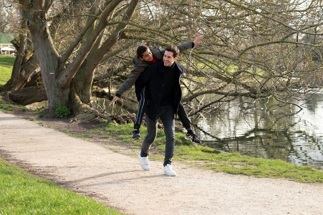 Hazme volar : Foto Victor Belmondo, Yoann Eloundou