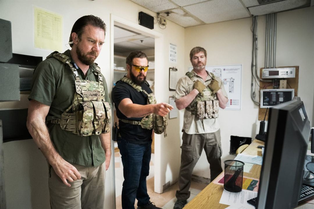 SEAL Team : Foto Scott Fox, A.J. Buckley