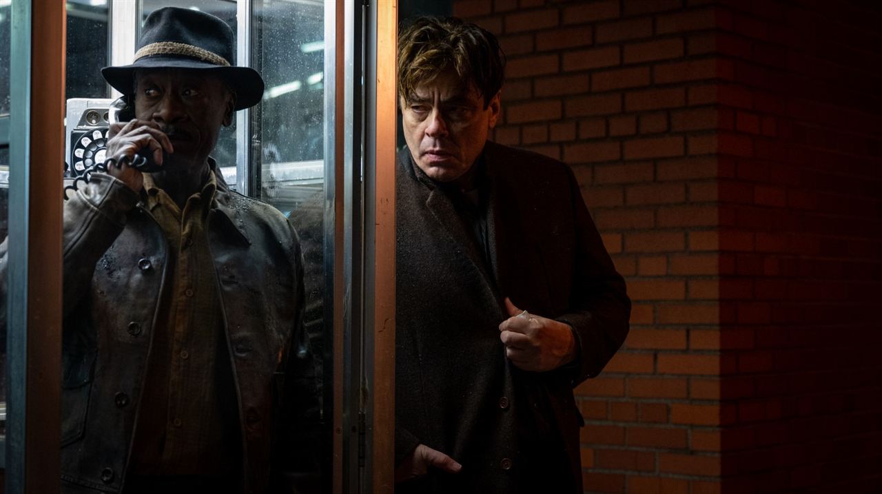 Sin movimientos bruscos : Foto Don Cheadle, Benicio Del Toro