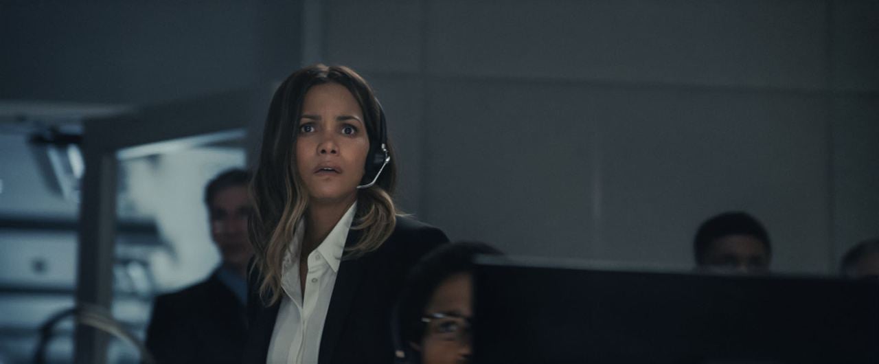 Moonfall : Foto Halle Berry