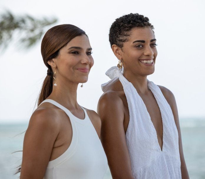 Fantasy Island (2021) : Foto Kiara Barnes, Roselyn Sanchez