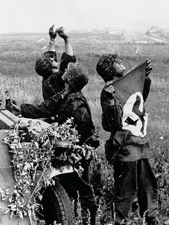 El escuadrón de la muerte de Hitler : Cartel