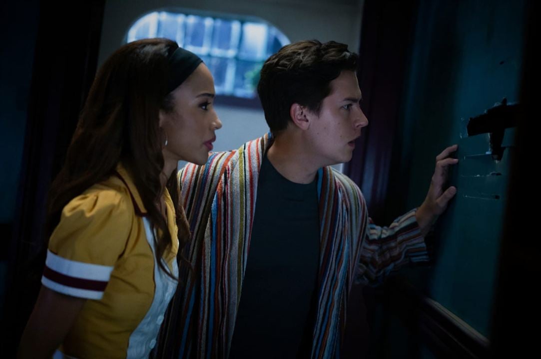 Riverdale : Foto Cole Sprouse, Erinn Westbrook