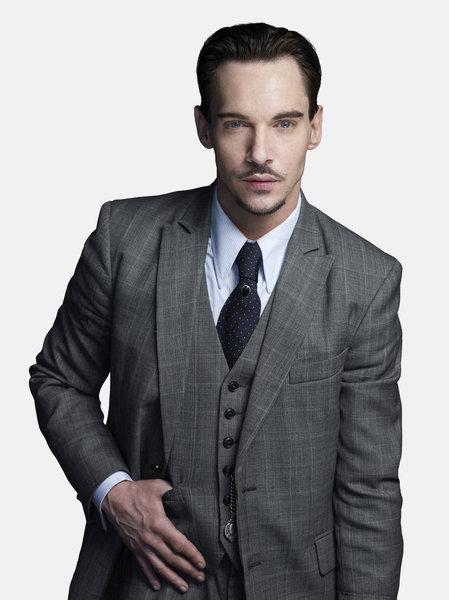 Couverture magazine Jonathan Rhys-Meyers