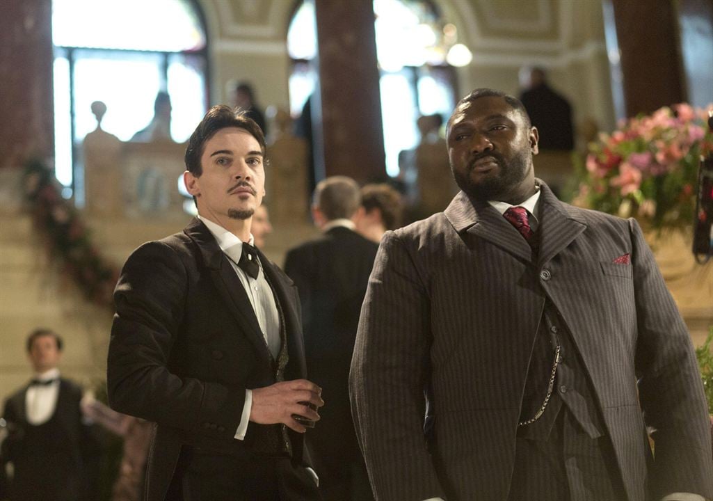 Dracula : Foto Jonathan Rhys-Meyers, Nonso Anozie