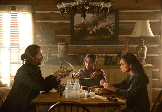 Sleepy Hollow : Foto Tom Mison, Nicole Beharie, Lyndie Greenwood