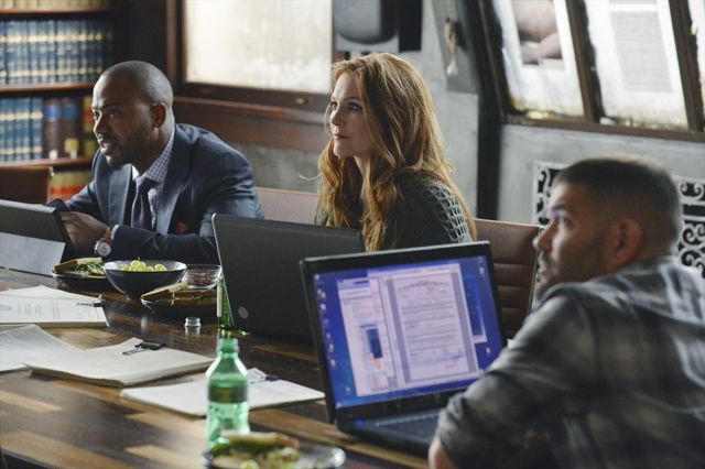 Scandal : Foto Darby Stanchfield, Columbus Short