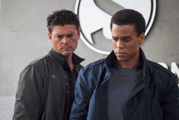 Almost Human : Foto Karl Urban, Michael Ealy