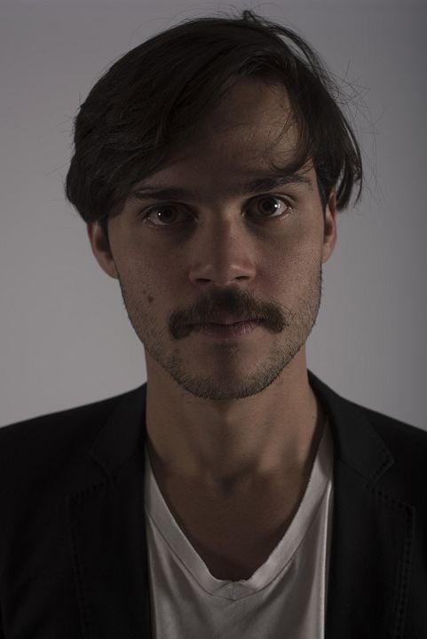 Cartel Sebastián Buitrón