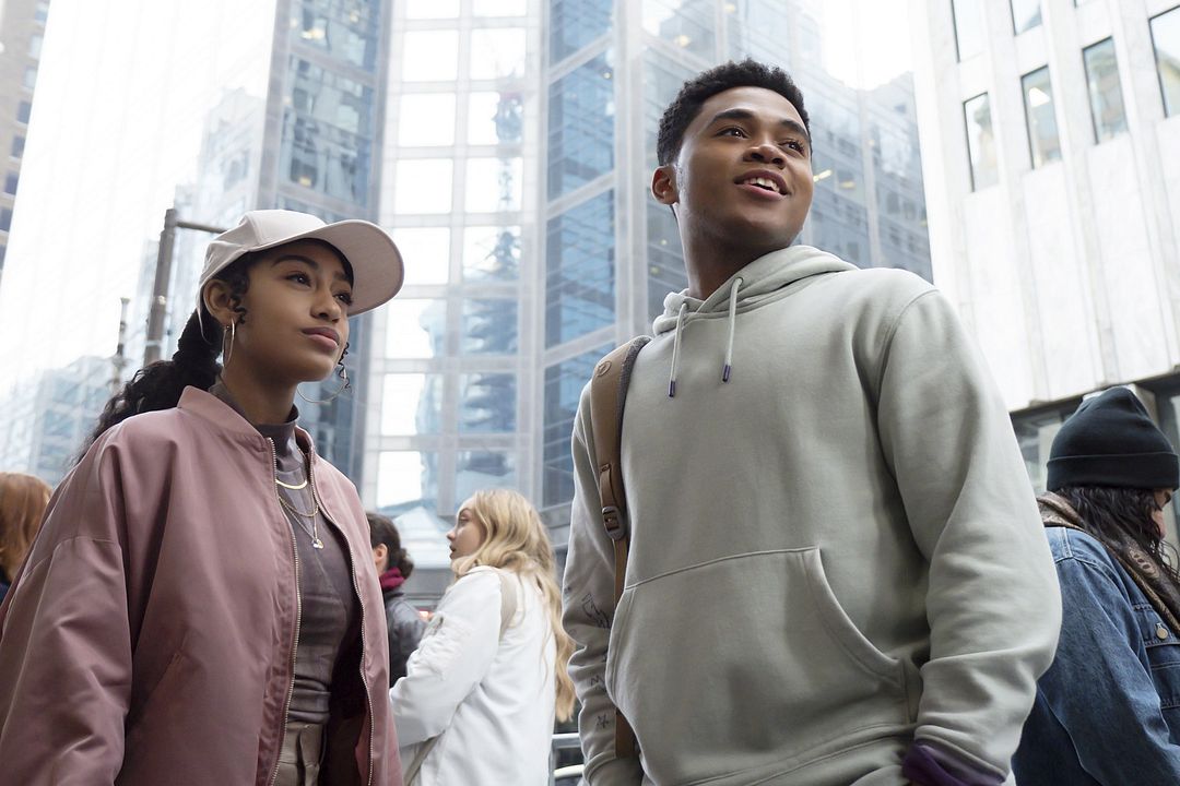 Sneakerella: Cenicienta en zapatillas : Foto Chosen Jacobs, Lexi Underwood