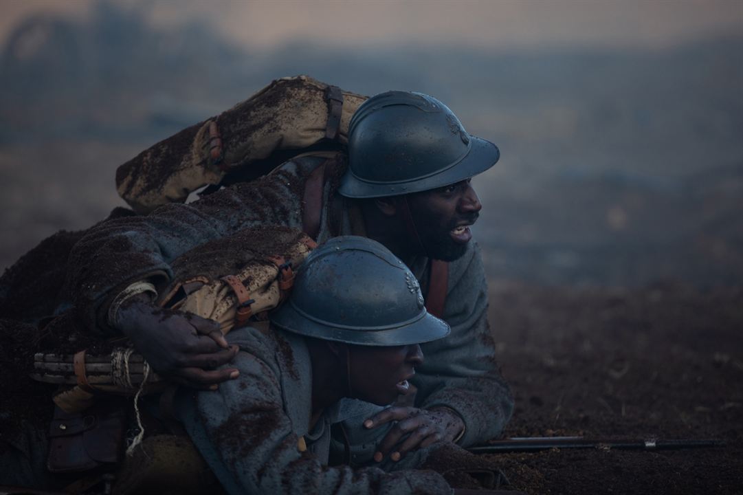 Padre y soldado : Foto Omar Sy