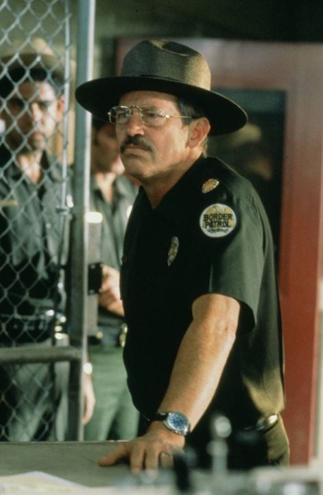 La frontera : Foto Warren Oates