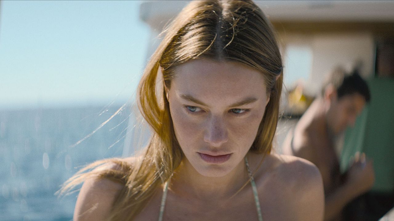 Sin aliento : Foto Camille Rowe