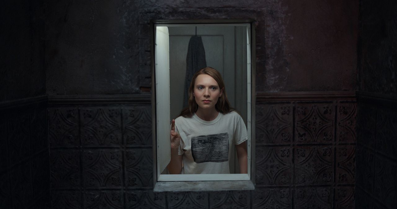 Little America : Foto Sasha Frolova