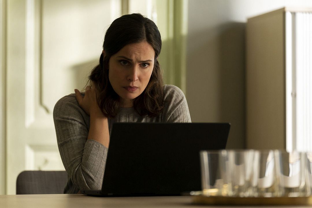 FBI: Internacional : Foto Heida Reed