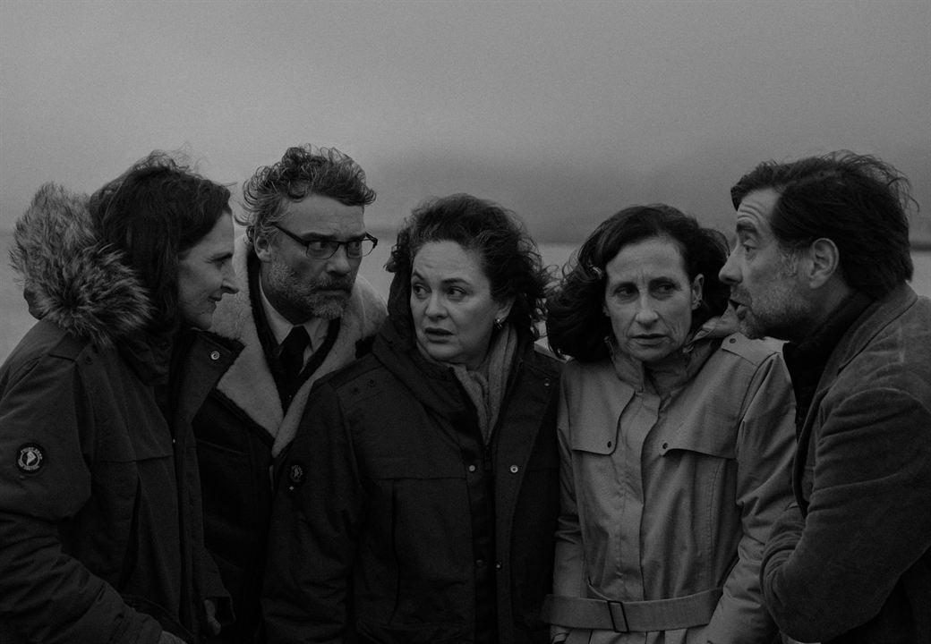 El Conde : Foto Amparo Noguera, Antonia Zegers, Diego Muñoz, Marcial Tagle