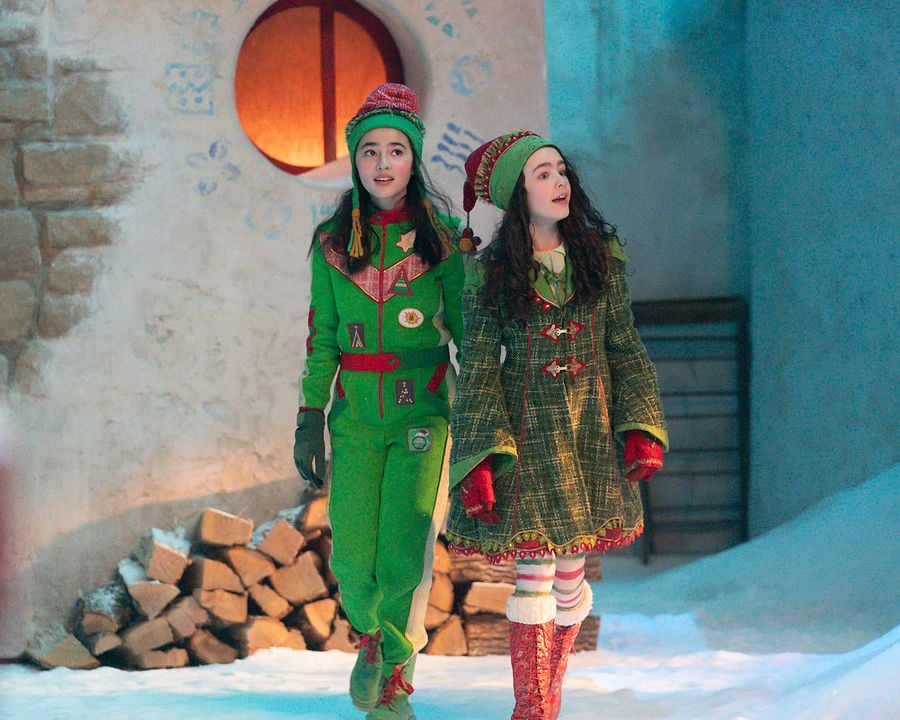  Los nueve traviesos : Foto Imogen Cohen, Clara Stack