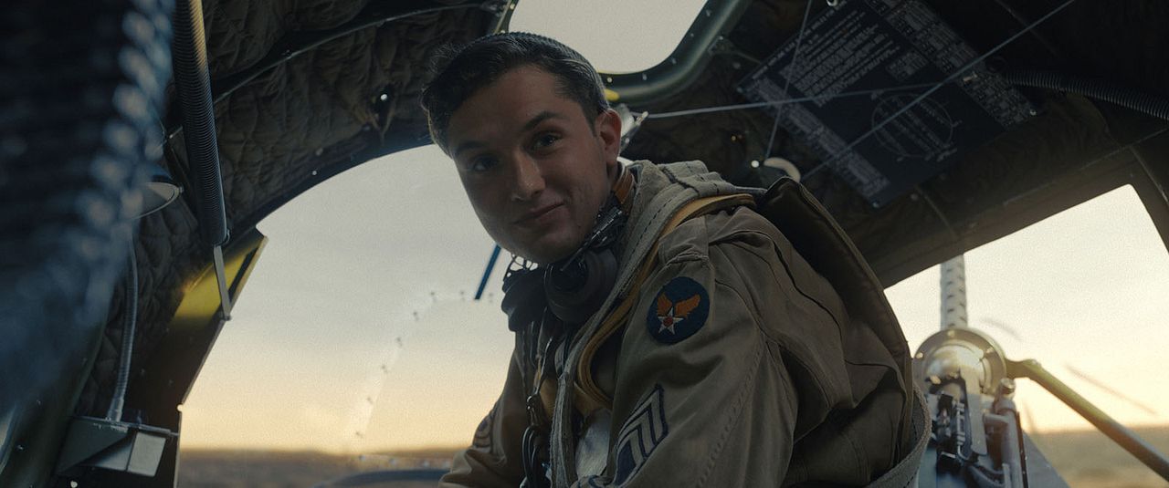 Los amos del aire : Foto Raff Law