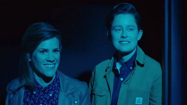 Cameron Esposito y Butcher Rhea son dos mujeres y son pareja. En la sociedad en la que vivimos, puede parecer algo normal pero en su día a día sigue siendo algo "antinatural". Las dos son cómicas y tienen que compaginar su trabajo con su vida personal mientras luchan por romper de una vez por todas las barreras del matrimonio homosexual.Las dos protagonistas, Cameron Esposito y Butcher Rhea, se interpretan a sí mismas en esta serie creada y producida por ellas mismas junto a Scott Aukerman y David Jargowsky. La productora tras el proyecto es Comedy Bang! Bang! Productions. Completan el reparto Ron Funches, Janet Varney, Laura Kightlinger, Matt Braunger y Zeke Nicholson.